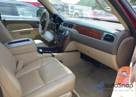 2013 Chevrolet Tahoe Lt из США, поврежденный, VIN 1GNSKBE07DR140787
